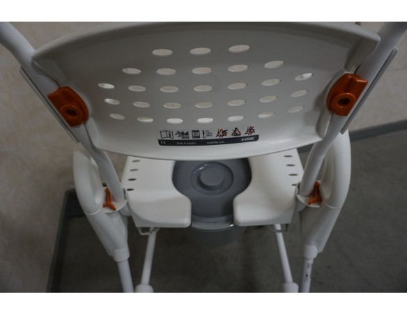 Wózek Sanitarny Krzesło toaletowo - prysznicowy Etac CLEAN 55