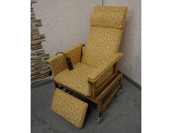 FOTEL WĄSKI 68 CM KRZESŁO ELEKTRYCZNY NA PILOTA ROZKŁADANY POMOC WSTAWANIA