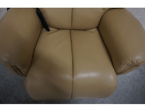 FOTEL SKÓRA NATURALNA ELEKTRYCZNY NA PILOTA BEZPRZEWODOWY