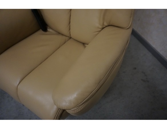 FOTEL SKÓRA NATURALNA ELEKTRYCZNY NA PILOTA BEZPRZEWODOWY