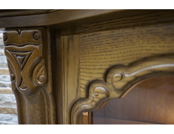 WITRYNA WISZĄCA DĘBOWA PODŚWIETLANA SZER. 166 CM