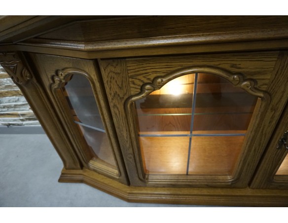 WITRYNA WISZĄCA DĘBOWA PODŚWIETLANA SZER. 166 CM