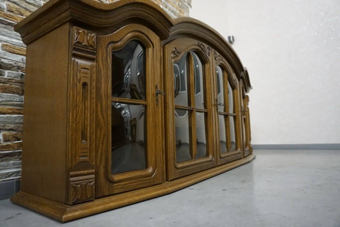 WITRYNA WISZĄCA DĘBOWA 2 DRZWIOWA SZER. 175 CM