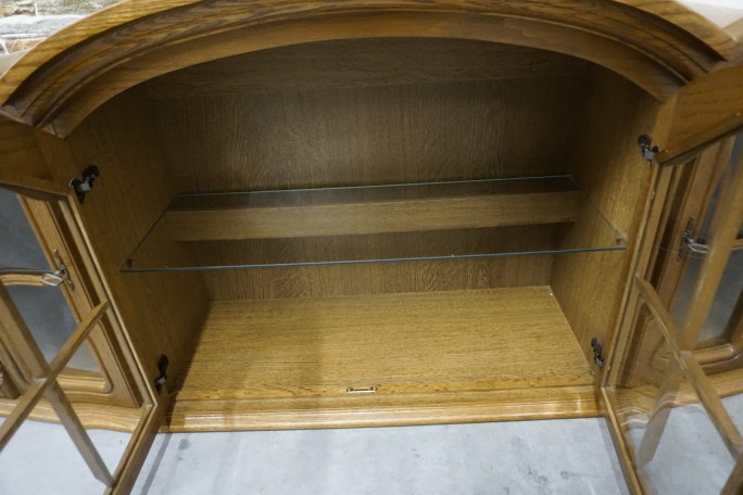 WITRYNA WISZĄCA DĘBOWA 2 DRZWIOWA SZER. 175 CM