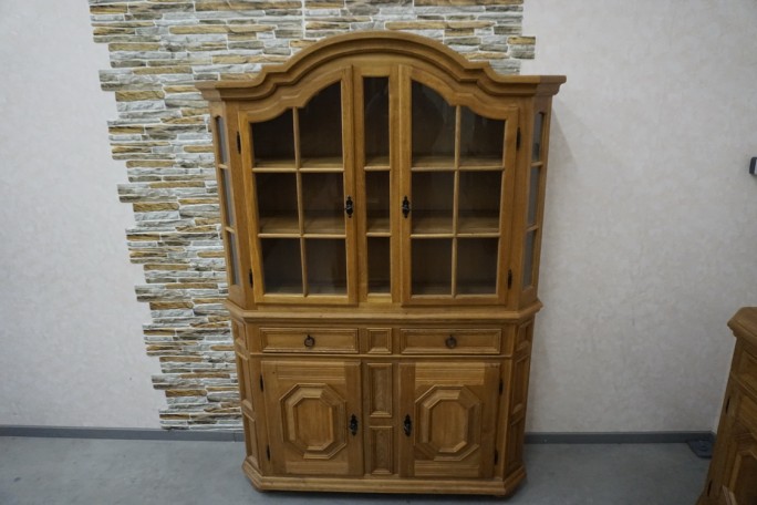 WITRYNA Z KOMODĄ LITY DĄB SZER. 134 CM