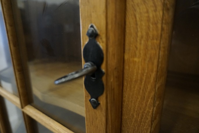 WITRYNA Z KOMODĄ LITY DĄB SZER. 134 CM