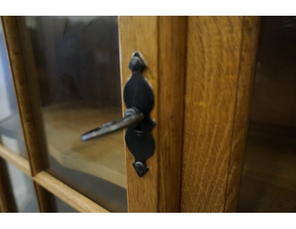 WITRYNA Z KOMODĄ LITY DĄB SZER. 134 CM