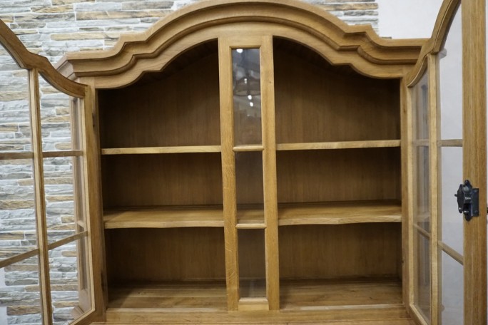 WITRYNA Z KOMODĄ LITY DĄB SZER. 134 CM