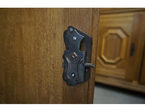 WITRYNA Z KOMODĄ LITY DĄB SZER. 134 CM