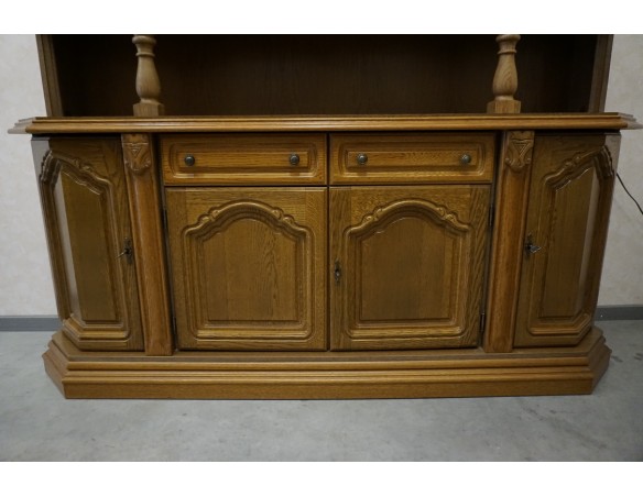 WITRYNA Z KOMODĄ DĘBOWA PODŚWIETLANA SZER. 187 CM