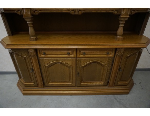 WITRYNA Z KOMODĄ DĘBOWA PODŚWIETLANA SZER. 187 CM