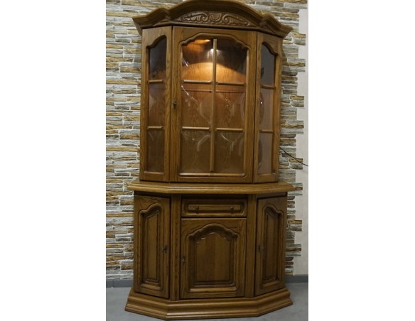 WITRYNA Z KOMODĄ DĘBOWA PODŚWIETLANA SZER. 115 CM