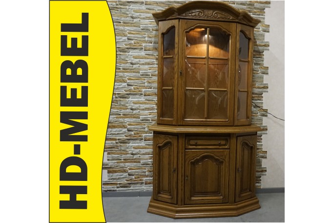 WITRYNA Z KOMODĄ DĘBOWA PODŚWIETLANA SZER. 115 CM