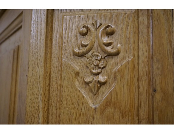 WITRYNA Z KOMODĄ LITY DĄB Z LITEGO DĘBU SZER. 275 CM