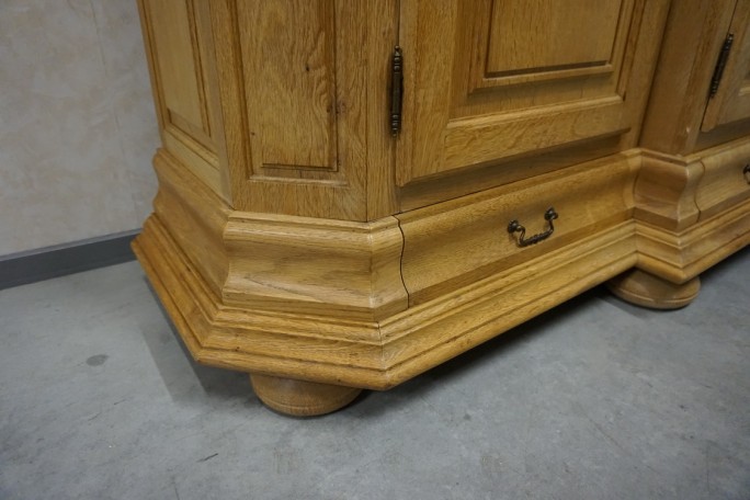 WITRYNA Z KOMODĄ LITY DĄB Z LITEGO DĘBU SZER....