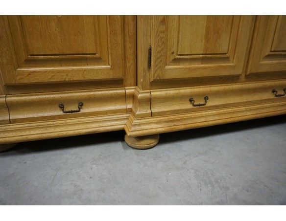 WITRYNA Z KOMODĄ LITY DĄB Z LITEGO DĘBU SZER. 275 CM