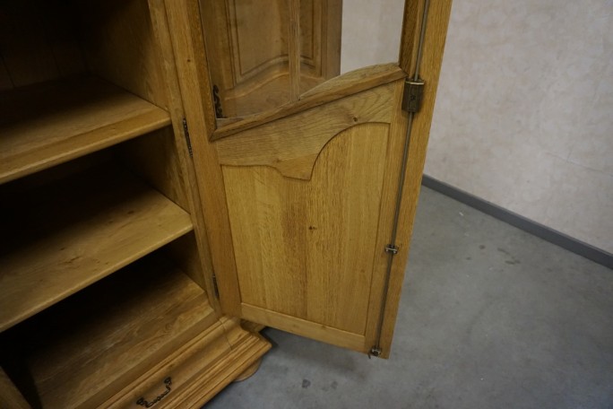 WITRYNA Z KOMODĄ LITY DĄB Z LITEGO DĘBU SZER....