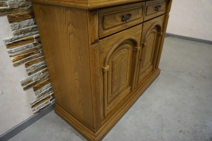 WITRYNA Z KOMODĄ DĘBOWA CIEMNA SZER. 120 CM