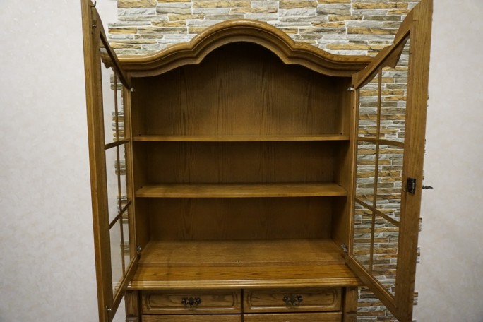 WITRYNA Z KOMODĄ DĘBOWA CIEMNA SZER. 120 CM