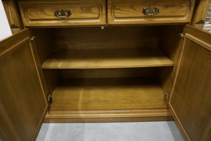 WITRYNA Z KOMODĄ DĘBOWA CIEMNA SZER. 120 CM