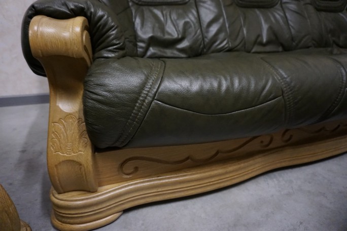 ZESTAW SKÓRA NATURALNA NA STELAŻU DĘBOWYM...