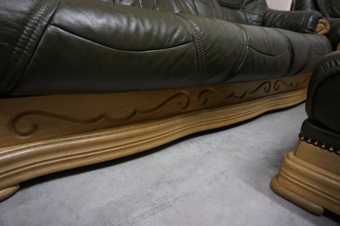 ZESTAW SKÓRA NATURALNA NA STELAŻU DĘBOWYM...