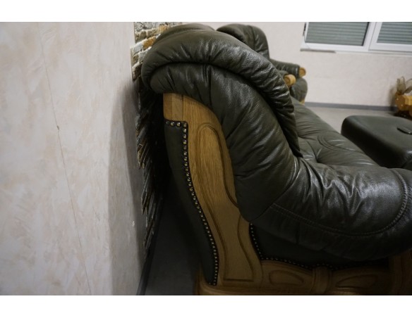 ZESTAW SKÓRA NATURALNA NA STELAŻU DĘBOWYM 3+1+1+PUFA