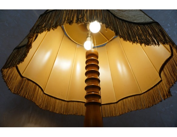 LAMPA STOJĄCA DĘBOWA ZE STYLOWYM DUŻYM ABAŻUREM 65/65 CM