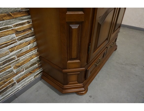 WITRYNA BIBLIOTEKA ORZECHOWA 2 DRZWIOWA SZER. 125 CM