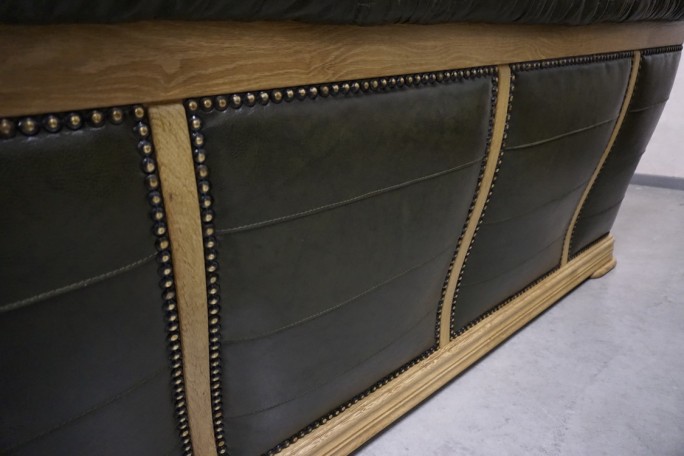 ZESTAW SKÓRA NATURALNA NA STELAŻU DĘBOWYM...