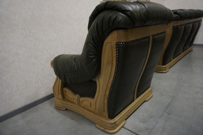 ZESTAW SKÓRA NATURALNA NA STELAŻU DĘBOWYM...