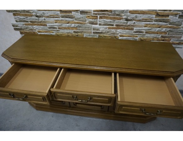 KOMODA DĘBOWA 3 DRZWIOWA SZER. 158 CM