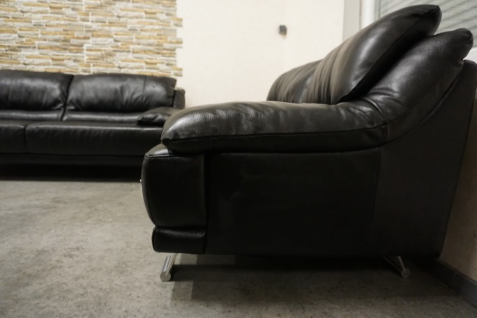 ZESTAW SKÓRA NATURALNA 3+2 CZARNA NA ALU STOPACH