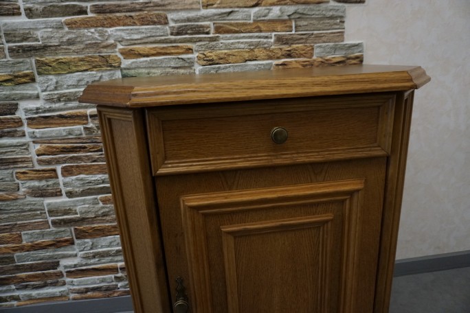 KOMODA DĘBOWA MAŁA WĄSKA  SZER. 69 CM