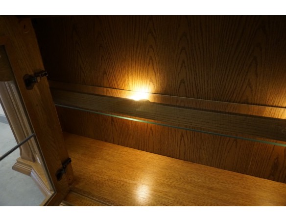 WITRYNA WISZĄCA DĘBOWA SZER. 167 CM