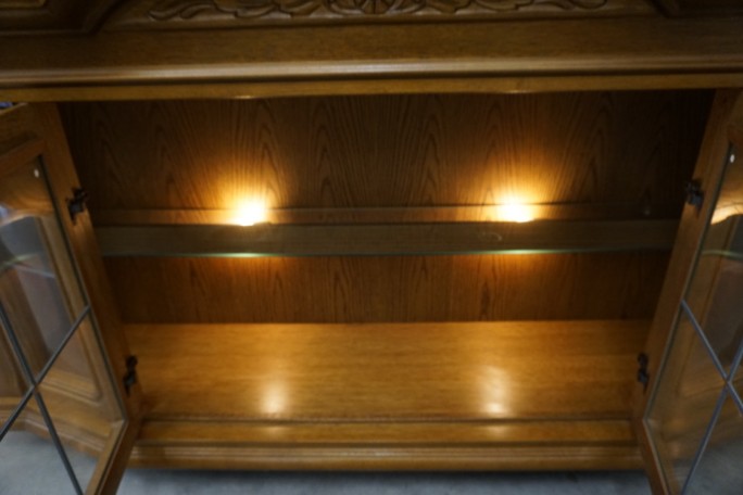 WITRYNA WISZĄCA DĘBOWA SZER. 167 CM