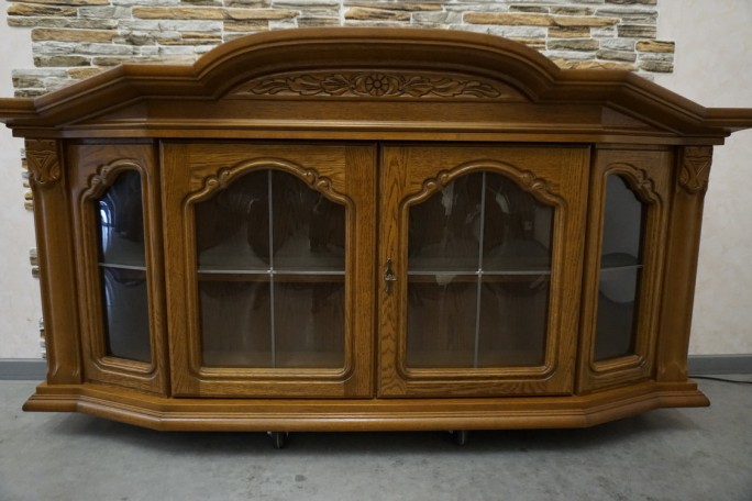 WITRYNA WISZĄCA DĘBOWA SZER. 167 CM