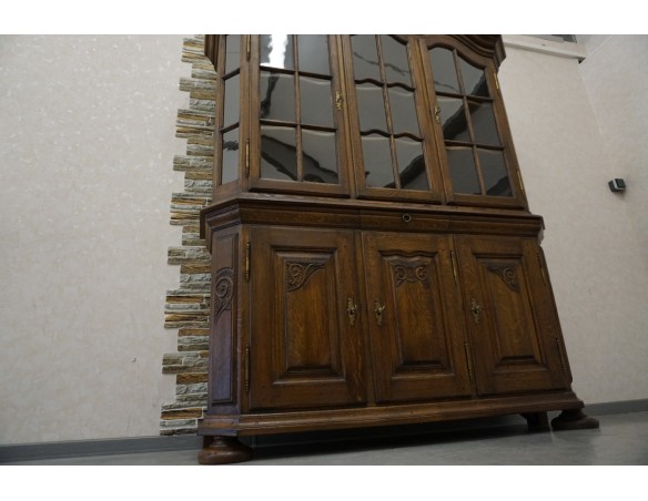 WITRYNA Z KOMODĄ CIEMNY LITY DĄB SZER. 169CM