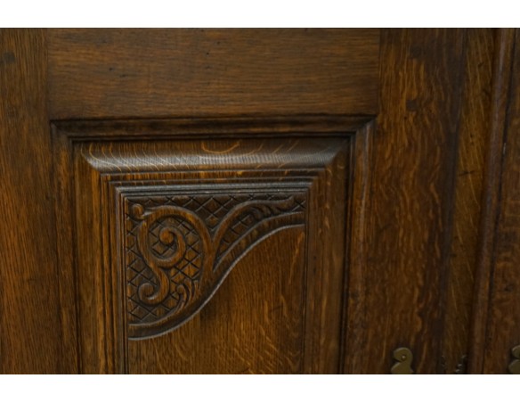 WITRYNA Z KOMODĄ CIEMNY LITY DĄB SZER. 169CM