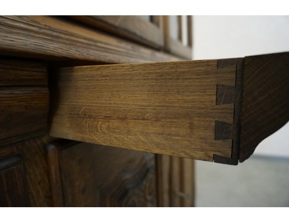 WITRYNA Z KOMODĄ CIEMNY LITY DĄB SZER. 169CM