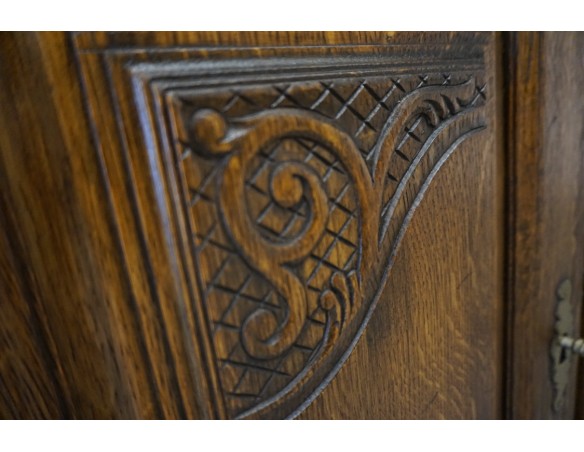 WITRYNA Z KOMODĄ CIEMNY LITY DĄB SZER. 169CM