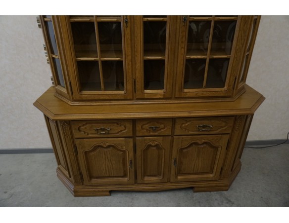 WITRYNA Z KOMODĄ DĘBOWA PODŚWIETLANA SZER. 185 CM