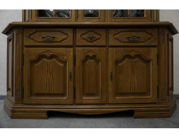 WITRYNA Z KOMODĄ DĘBOWA PODŚWIETLANA SZER. 185 CM