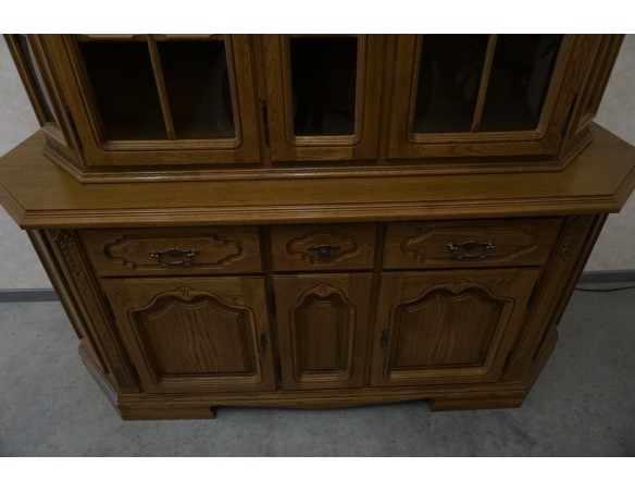 WITRYNA Z KOMODĄ DĘBOWA PODŚWIETLANA SZER. 185 CM