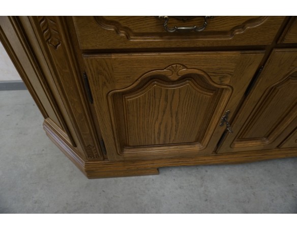 WITRYNA Z KOMODĄ DĘBOWA PODŚWIETLANA SZER. 185 CM