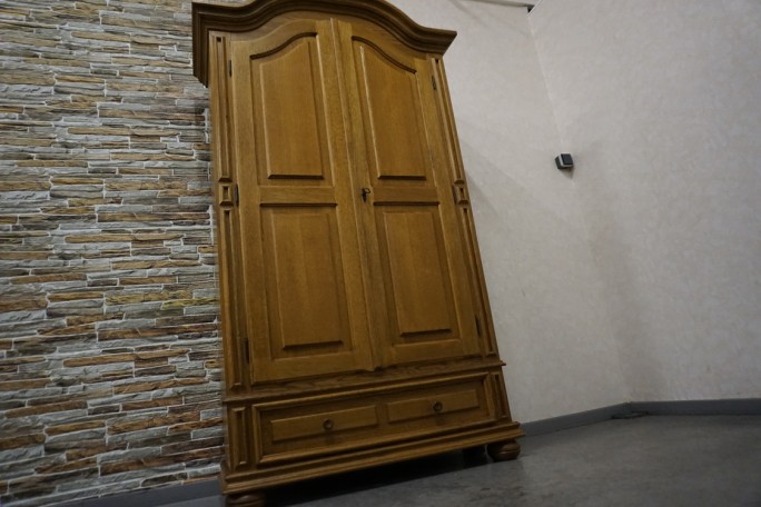 SZAFA DĘBOWA 2 DRZWIOWA SZER. 115 CM