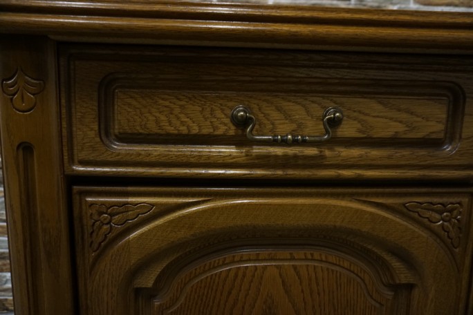 KOMODA DĘBOWA 3 DRZWIOWA SZER. 162 CM