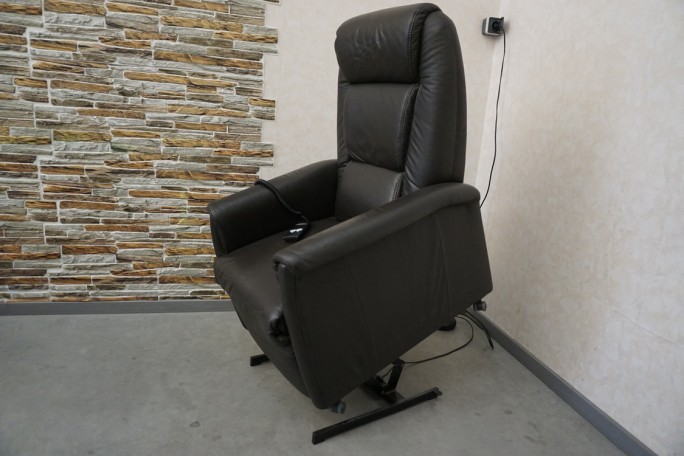 FOTEL ELEKTRYCZNY NA PILOTA SKÓRA NATURALNA...