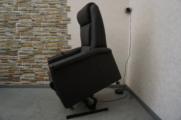 FOTEL ELEKTRYCZNY NA PILOTA SKÓRA NATURALNA...