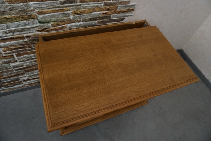 KOMÓDKA DĘBOWA RTV SZER. 88 CM